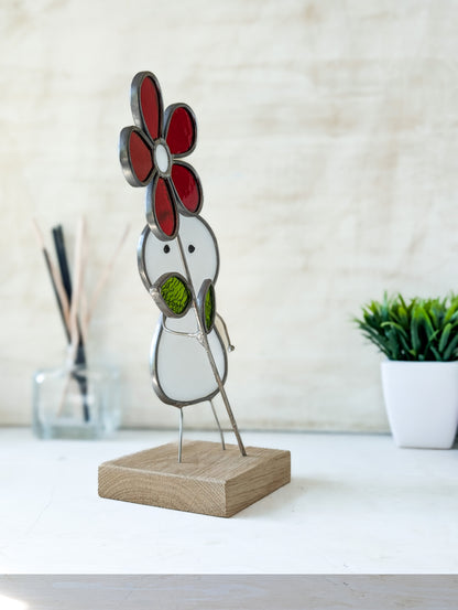 Moodies et sa fleur rouge